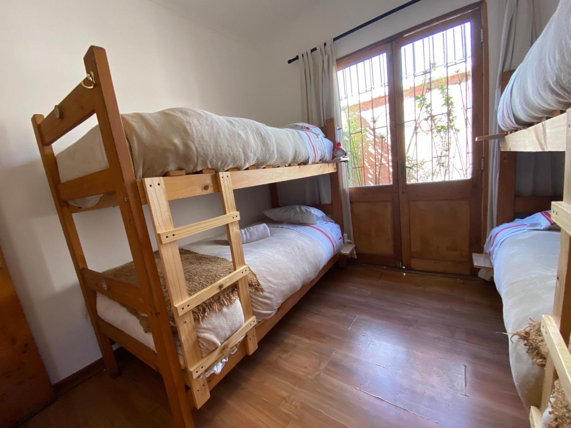 HOTEL DOWNTOWN HOSTEL LA SERENA (Chile) - desde 32 € | HOTELMIX